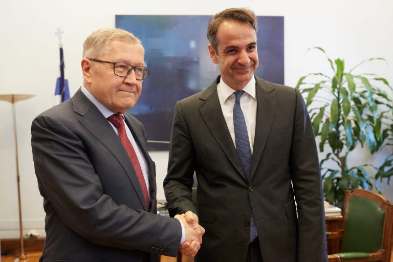 Μητσοτάκης σε Ρέγκλινγκ: Θα σεβαστούμε τους δημοσιονομικούς στόχους