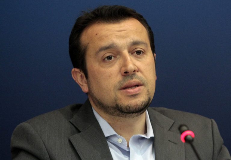 Να δεσμευτεί ρητά από τις θέσεις του κόμματος για τους στρατευμένους κάλεσε τον Π. Παππά ο πρόεδρος της ΚΟ ΣΥΡΙΖΑ-ΠΣ, Ν. Παππάς