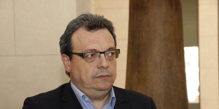 Σ.Φάμελλος: Η κυβέρνηση να φέρει την πρόταση αναθεώρησης του εθνικού σχεδίου για την ενέργεια