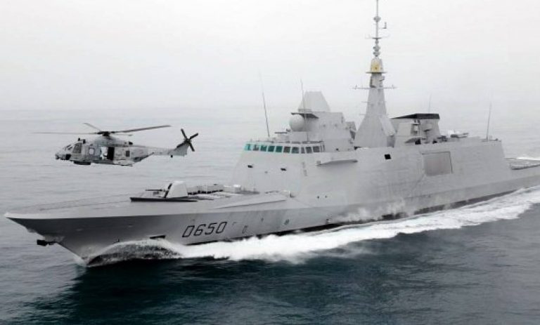 Εξοπλίζεται η Ελλάδα με την αγορά δύο φρεγατών – Η συνάντηση Μητσοτάκη με Μακρόν ξεκλείδωσε το deal