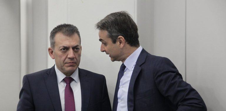 Στο Υπουργείο Εργασίας ο Κυριάκος Μητσοτάκης
