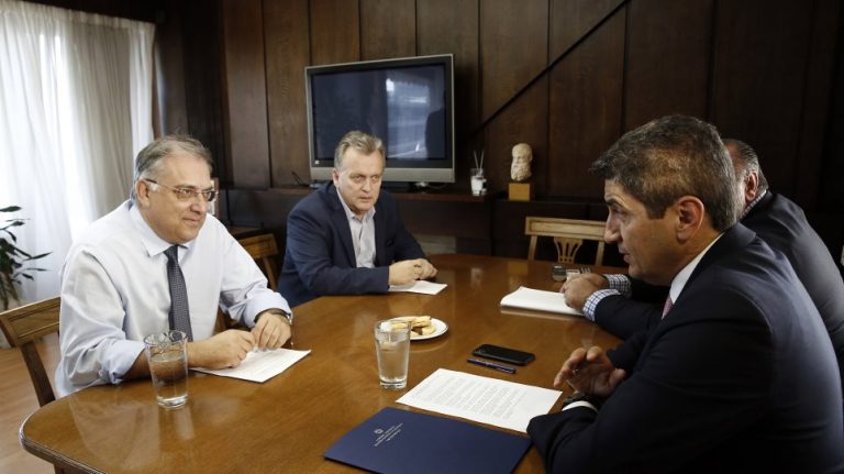 Χρηματοδότηση 100 εκατ. στους Δήμους για την ασφάλεια αθλητικών εγκαταστάσεων