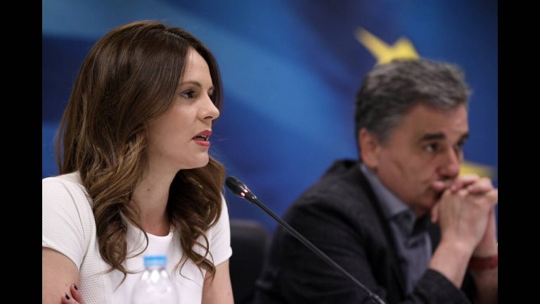 Τσακαλώτος-Αχτσιόγλου: “Δεν τα πήγαμε καλά με την ΕΡΤ, οφείλαμε να κάνουμε κάτι περισσότερο”