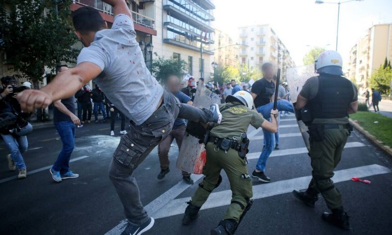 Επεισόδια και χημικά στην πορεία του ΠΑΜΕ για την επίσκεψη Πομπέο