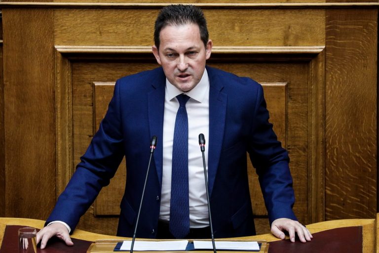 Πέτσας: Ο Τσίπρας ταυτίστηκε με τον Παπαγγελόπουλο