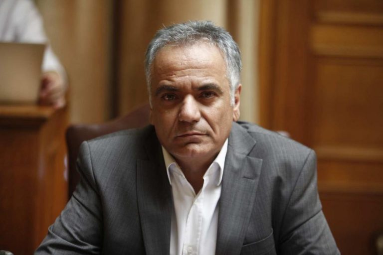 Σκουρλέτης: Ήμασταν νέοι κι άπειροι για να κυβερνήσουμε