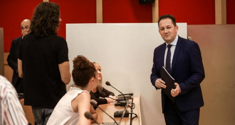 Πέτσας: Στο 1% του πληθυσμού ανά περιφέρεια ο αριθμός των μετακινήσεων στην ενδοχώρα