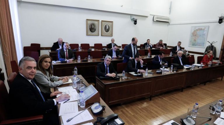 Εμφανίστηκε ο "Μάξιμος Σαράφης" και καταθέτει τη Δευτέρα