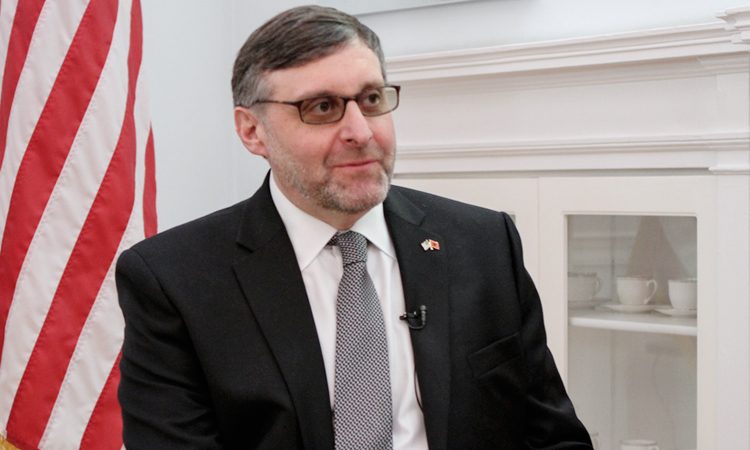 Μάθιου Πάλμερ: Δικαίωμα της Ελλάδος να υπερασπιστεί τα σύνορά της