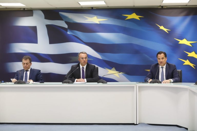 Σε 1,7 εκατ. εργαζόμενους τα 800 ενίσχυσης για τον κορονοϊό – Αναλυτικά τα νέα οικονομία μέτρα Τρίτο πακέτο οικονομικών μέτρων για τον κορονοϊό