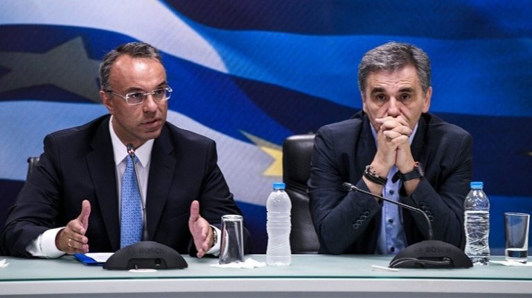 Σταϊκούρας: Εξετάζεται αναστολή καταβολής δώρου Πάσχα- Τσακαλώτος: Ούτε να το διανοηθούν