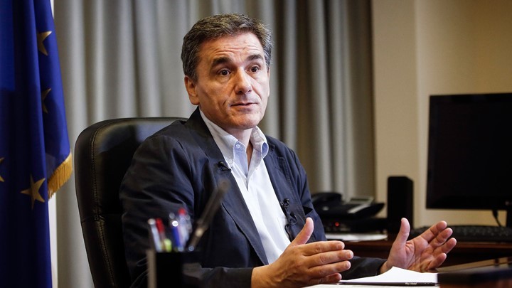 Τσακαλώτος: Η Ελλάδα οφείλει να στηρίξει το αίτημα για ευρωομόλογο. Θα το πράξει;