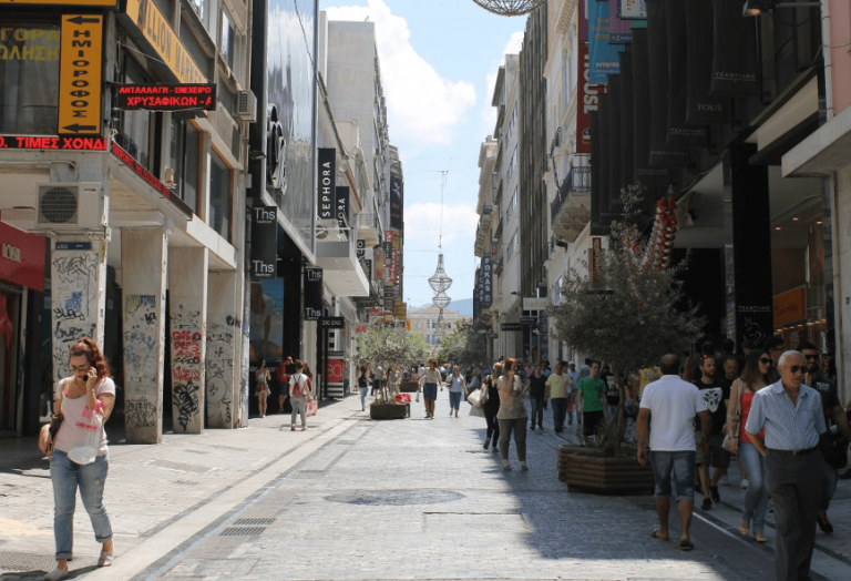 Σε ισχύ τα οικονομικά μέτρα της κυβέρνησης για τον Μάρτιο και τον Απρίλιο