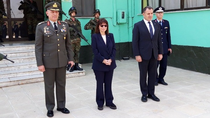 Έφτασε στο Καστελόριζο η Σακελλαροπούλου