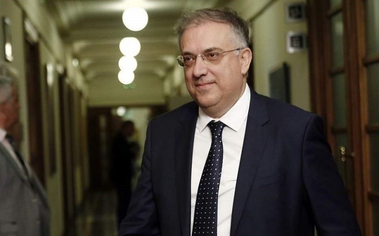 τάκης θεοδωρικάκος