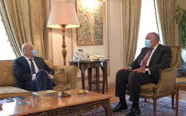 Στο τραπέζι ξανά η συζήτηση για συμφωνία ΑΟΖ Ελλάδας-Αιγύπτου