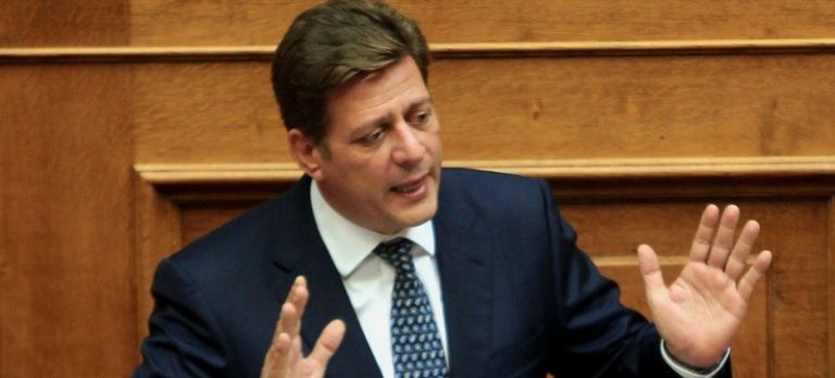 Βαρβιτσιώτης στη SZ: Η Τουρκία κατασκευάζει ειδήσεις για τον Έβρο