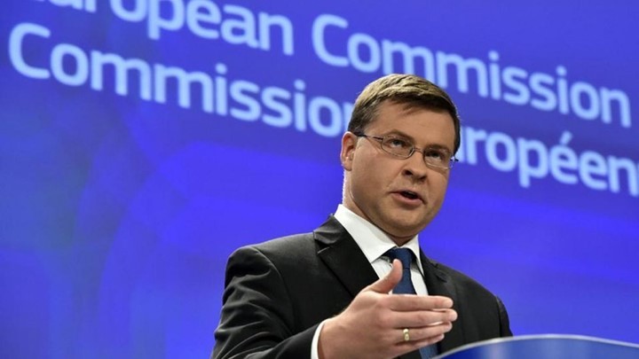 Ντομπρόβσκις: Με ενισχυμένη εποπτεία η πρόσβαση της Ελλάδας στο Ταμείο Ανάκαμψης