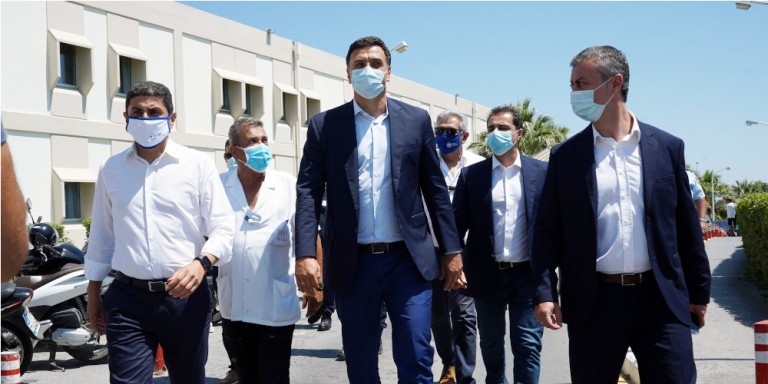 Κικίλιας: Ζητώ από όλους τους τουρίστες να τηρήσουν τους κανόνες, όπως έκαναν και οι συμπολίτες μας