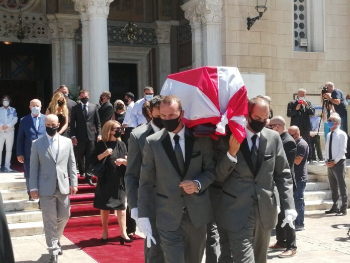 Η ποδοσφαιρική Ευρώπη είπε αντίο στο μέγιστο Σάββα Θεοδωρίδη