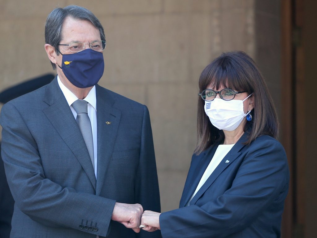 Σακελλαροπούλου σε Αναστασιάδη: Αρραγές και ενιαίο διπλωματικό μέτωπο Ελλάδας- Κύπρου