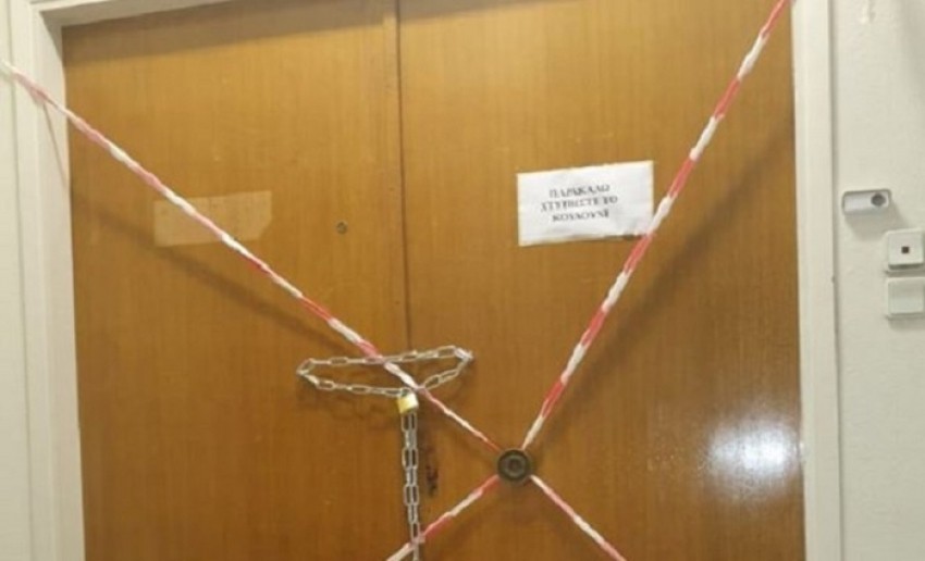Σφραγίστηκαν τα γραφεία του Κασιδιάρη στο Δήμο Αθηναίων