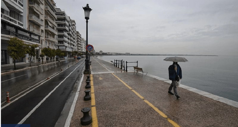 Πώς κατανέμονται γεωγραφικά οι νέες μολύνσεις από κορονοϊό-Στο επίκεντρο της πανδημίας και πάλι Αττική και Θεσσαλονίκη