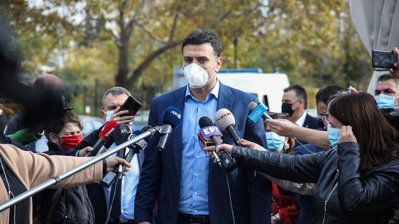 Στη Θεσσαλονίκη ο Β. Κικίλιας μετά τη ραγδαία αύξηση των κρουσμάτων κορονοϊού