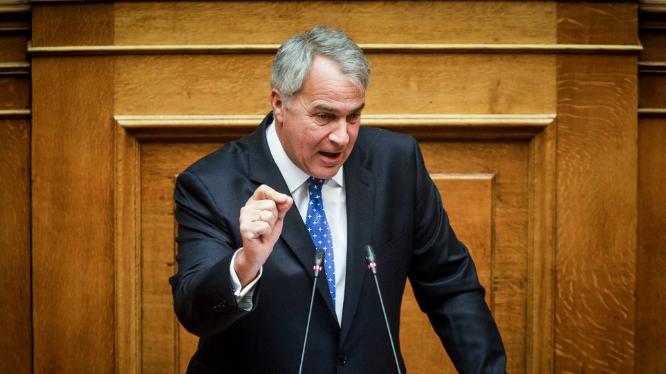 Βορίδης: Υπό σκέψη το πιστοποιητικό εμβολιασμού στο Δημόσιο Μάκης Βορίδης δηλώσεις βήμα Βουλής