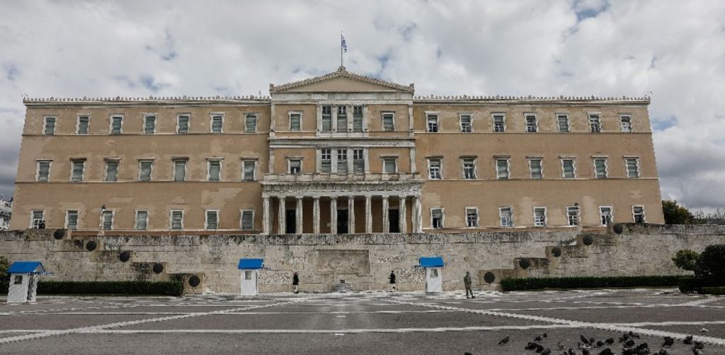 Έρευνα Opinion Poll: Κυβέρνηση συνεργασίας θέλουν οι πολίτες