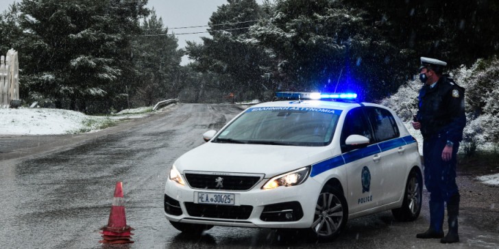 περιπολικό χιόνια