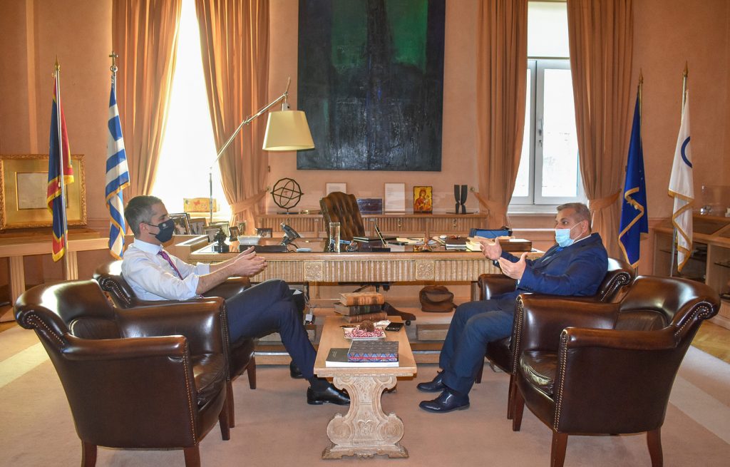 Κώστας Μπακογιάννης: «Κλείνουμε μέρα με τη μέρα τις πληγές της Αθήνας»
