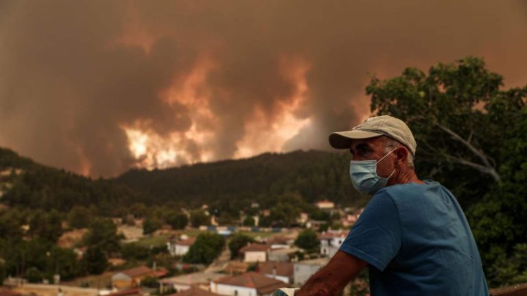 Φωτιές: Όλα τα μέτρα για εργαζόμενους, ανέργους και επιχειρήσεις