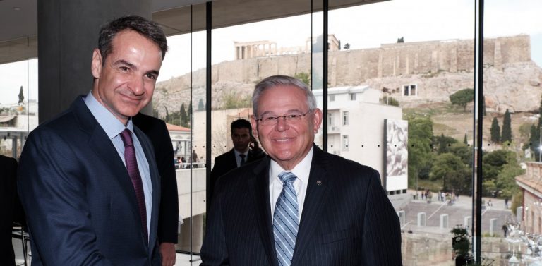 Μητσοτάκης